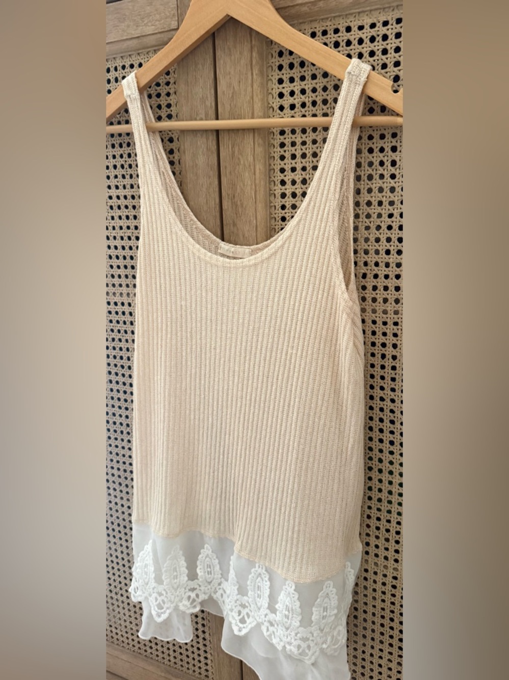 Light Cream Ribbed Women's Sweater - Unbranded